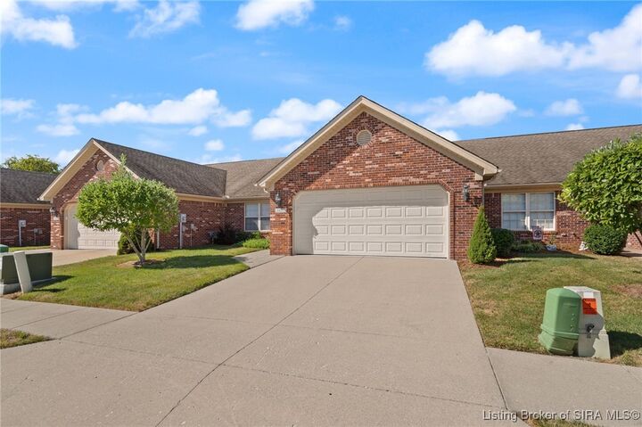 Property Photo: 8433 Hunters Trace IN 47172