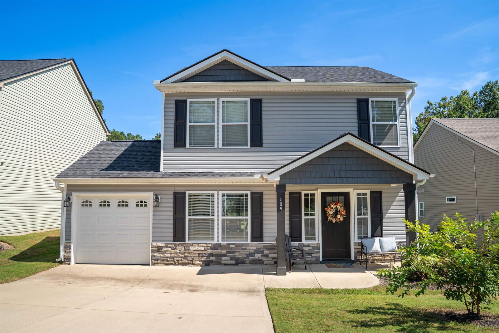 Property Photo: 405 Timberwood Drive SC 29388