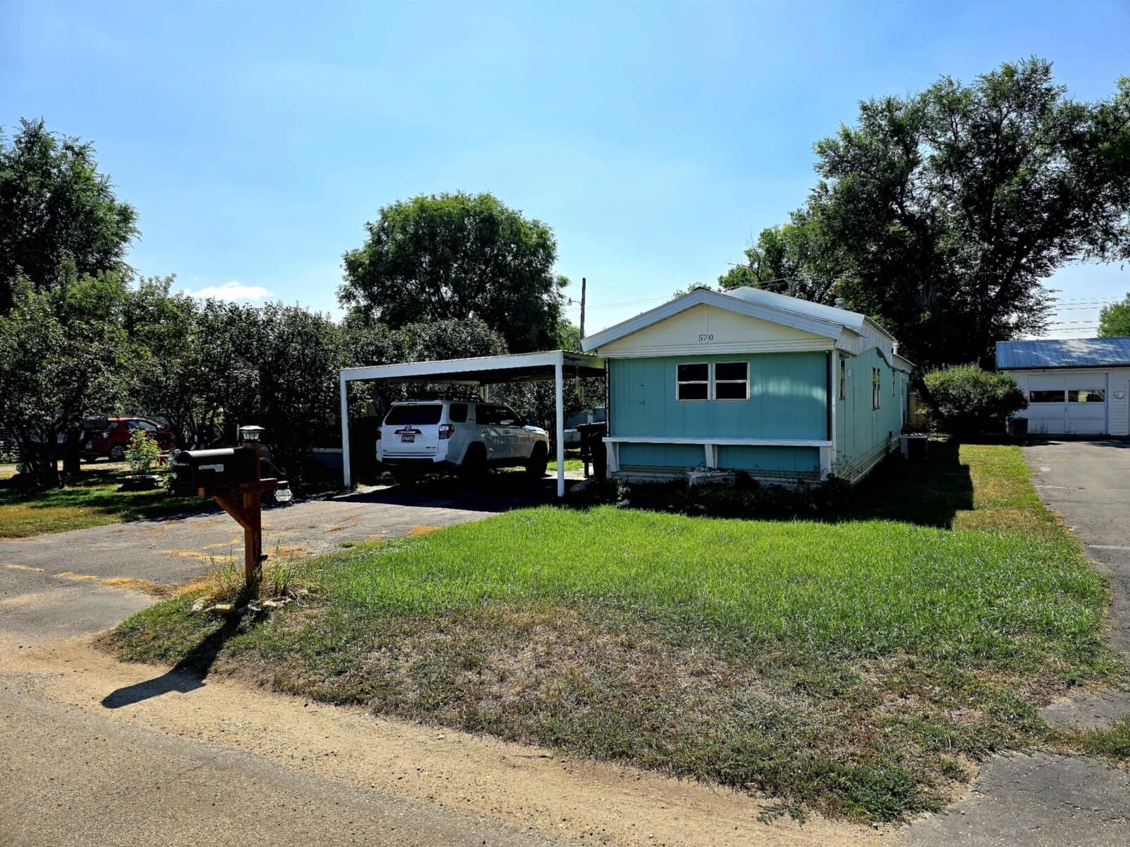 Property Photo: 570 Huntington Street WY 82801