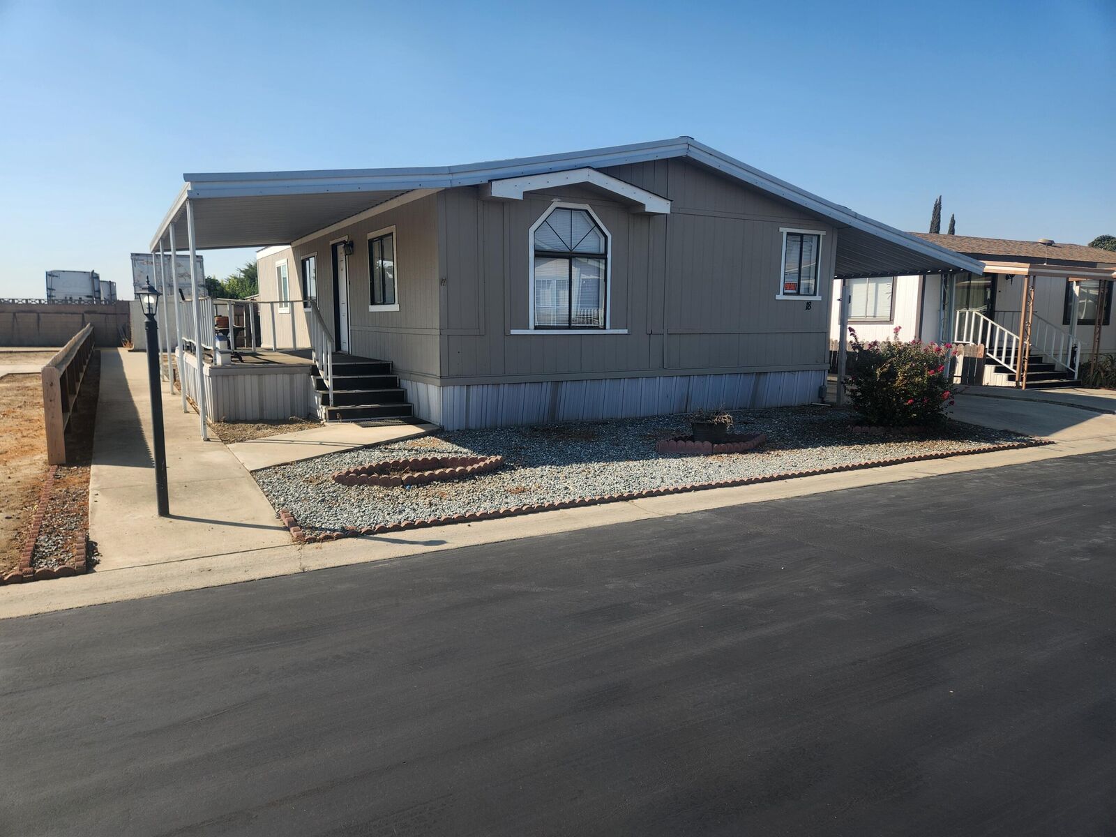 Property Photo:  900 E Rankin Road 18  CA 93274 