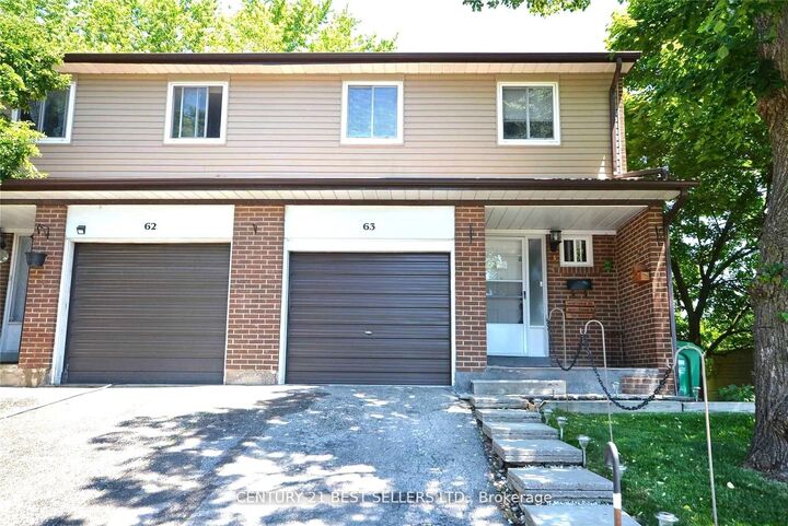 3025 Cedarglen Gate 63  Mississauga ON L5C 2V7 photo