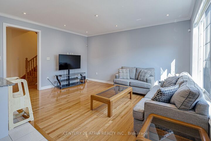 Photo de la propriété:  137 Barons Street  ON L4H 3Y7 