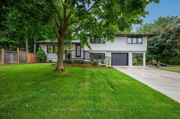 Photo de la propriété:  162 Greenbrook Drive  ON N2M 4J7 