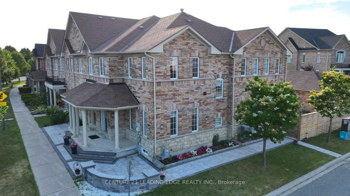 Property Photo:  648 South Unionville Avenue  ON L3R 8V1 