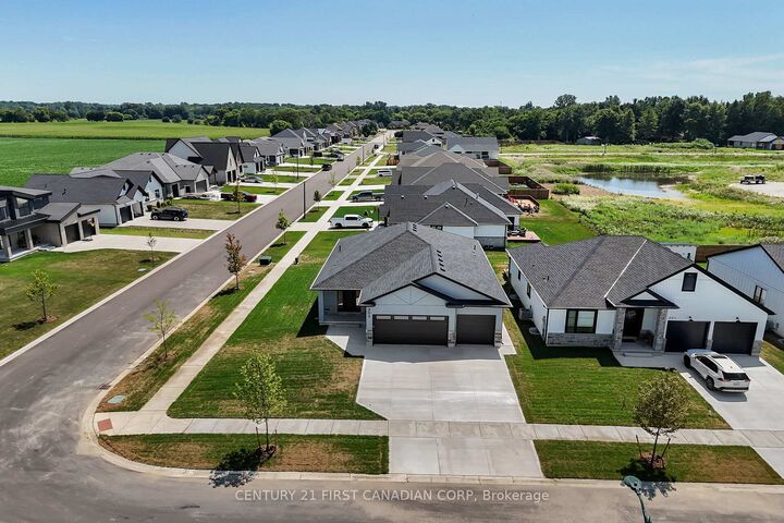 Property Photo:  303 Nancy Street  ON N0L 1J0 