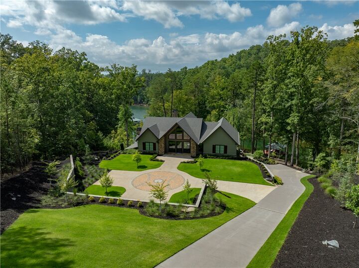 Property Photo:  158 Cherry Laurel Way  SC 29682 