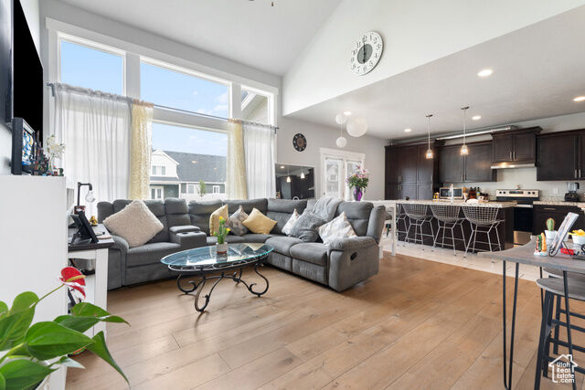 Property Photo:  4483 S Parkbury Way  UT 84129 