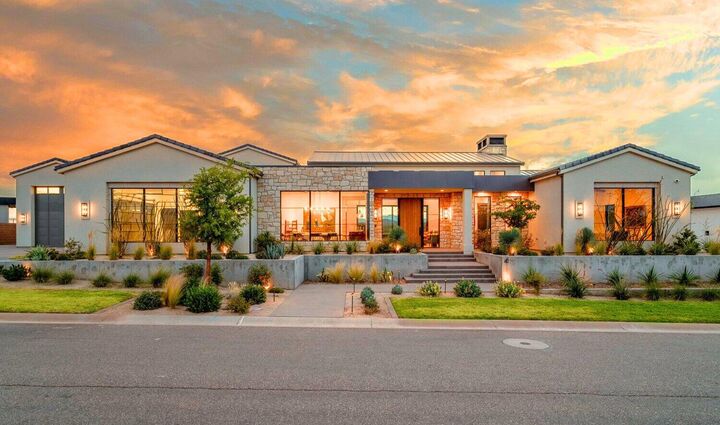 41 N Westgate Hills Dr  Washington UT 84780 photo