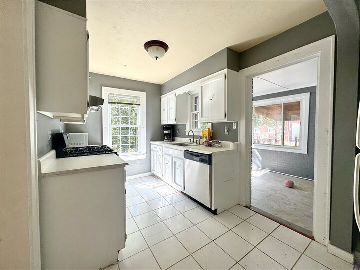 Property Photo:  4785 State Route 136  PA 15601 
