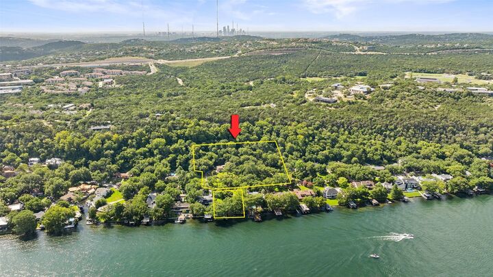 Property Photo:  3201 Rivercrest Drive  TX 78746 