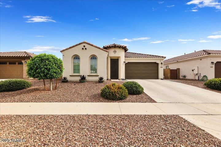 2745 W Pollack Street  Phoenix AZ 85041 photo