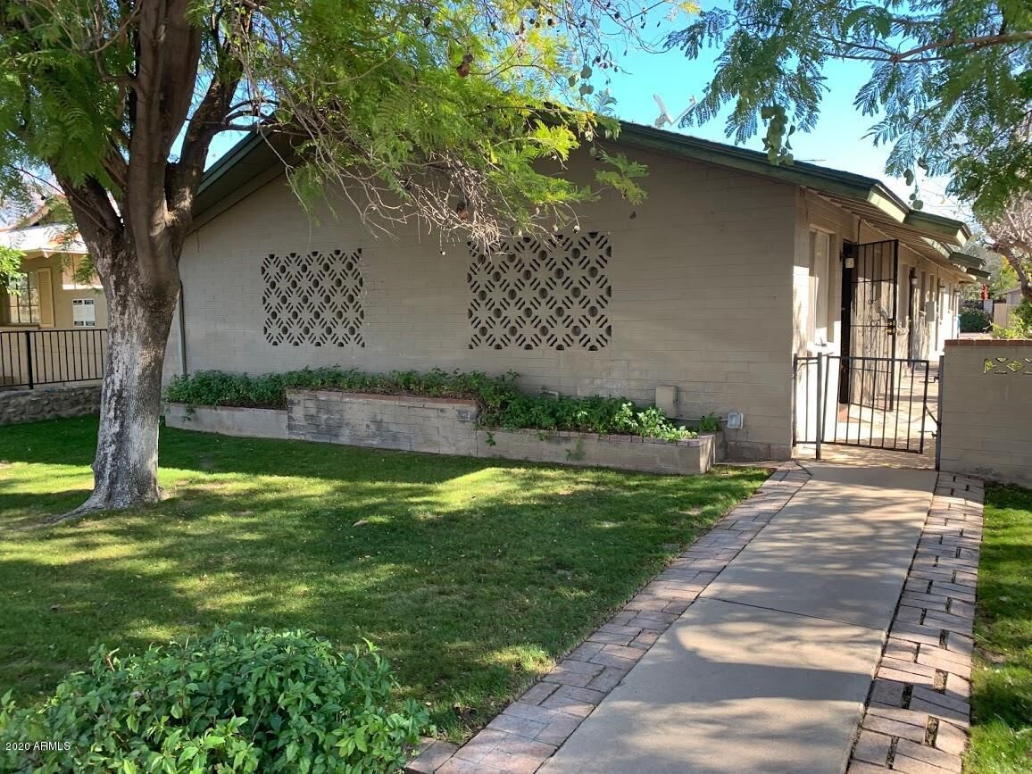 Property Photo: 7153 N 57th Drive 4 AZ 85301