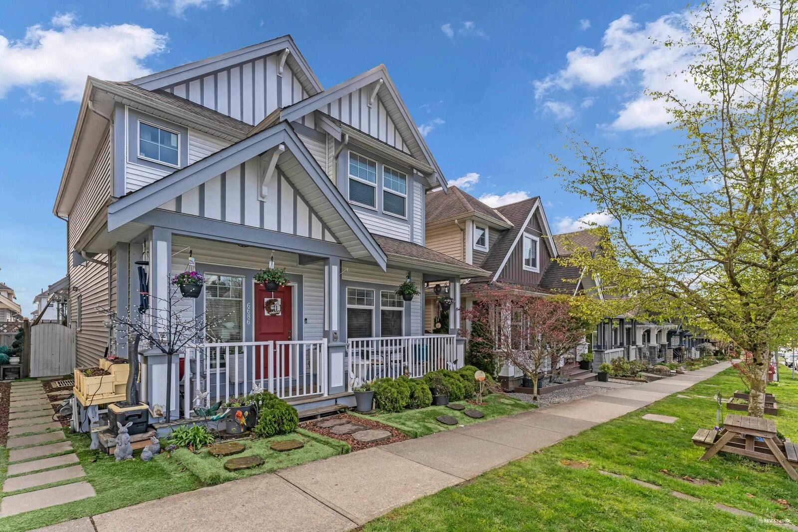 Property Photo:  6686 192 Street  BC V4N 5X3 