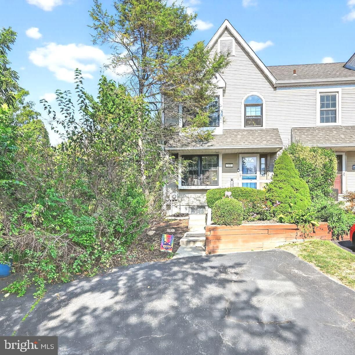 Property Photo: 301 Winterfall PA 19403