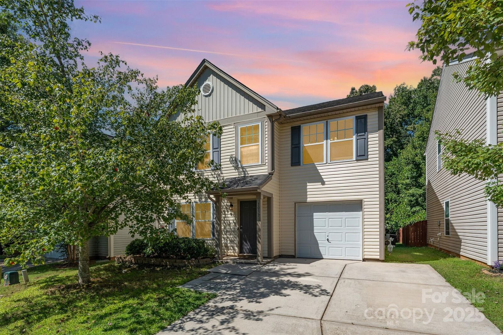 Property Photo:  1037 Joselynn Drive  NC 28054 