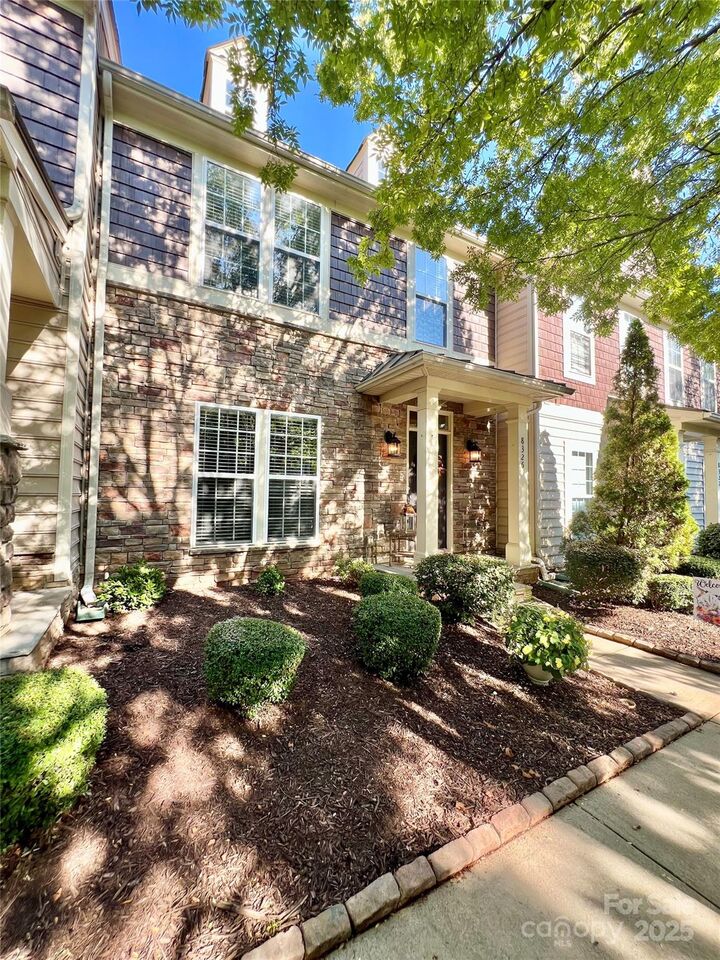 Property Photo:  8326 Viewpoint Lane 802  NC 28031 
