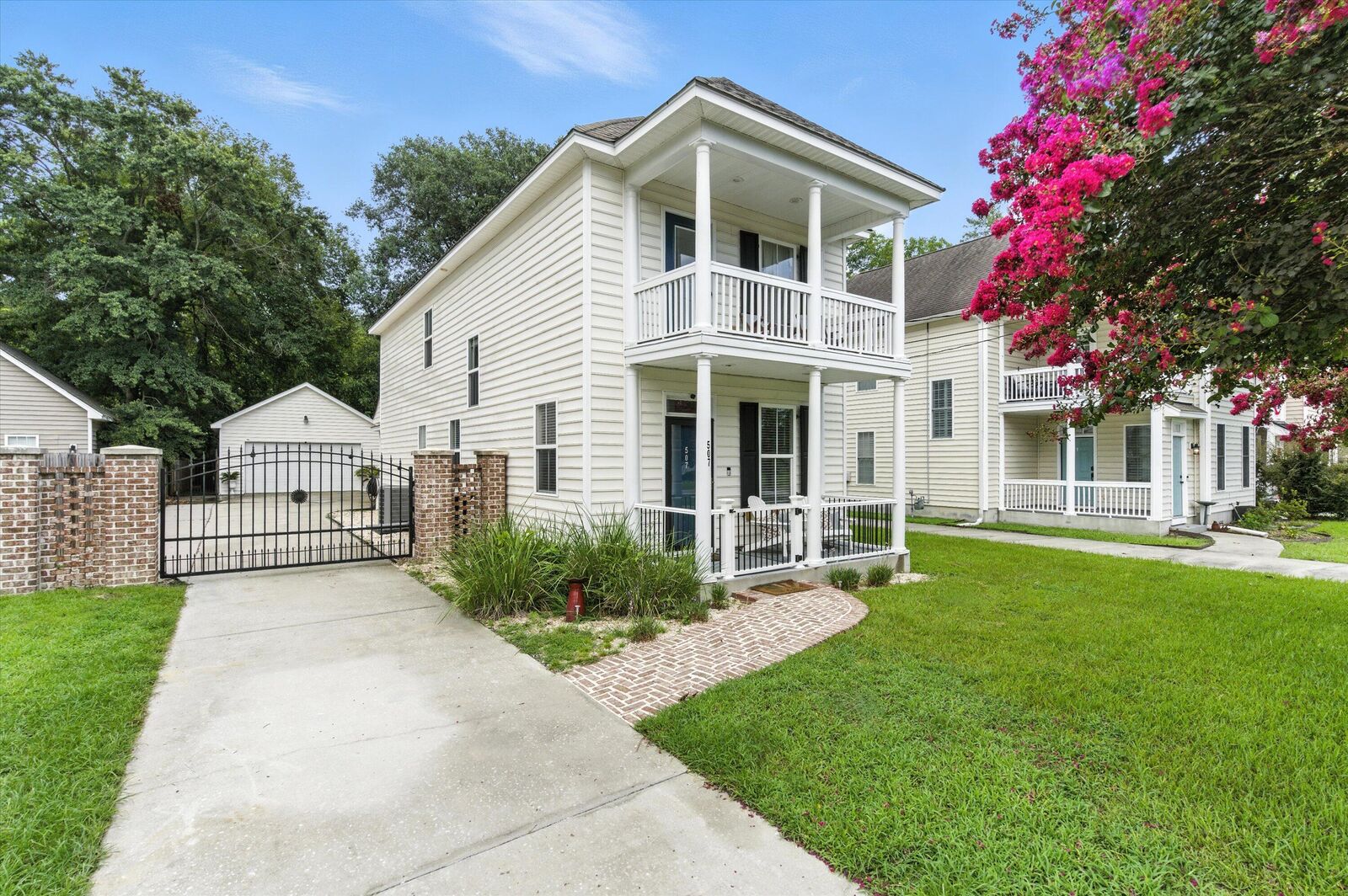 Property Photo: 507 W 2nd N Street SC 29483