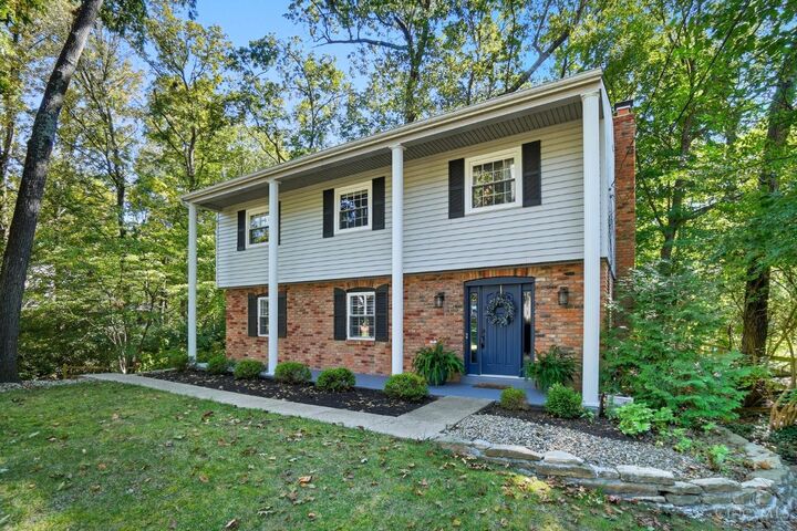 Property Photo:  814 Oak Canyon Drive  OH 45140 