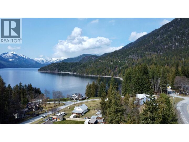 Property Photo:  1118 Kildare Street  BC V0G 1S0 