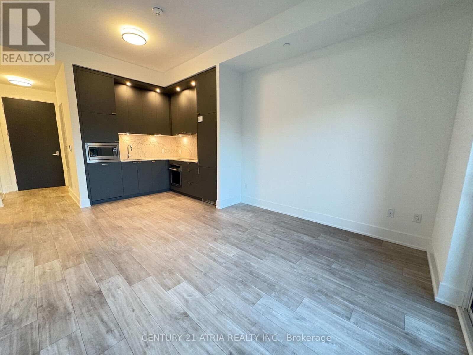 Property Photo:  259 The Kingsway Mz08  ON M9A 3T6 
