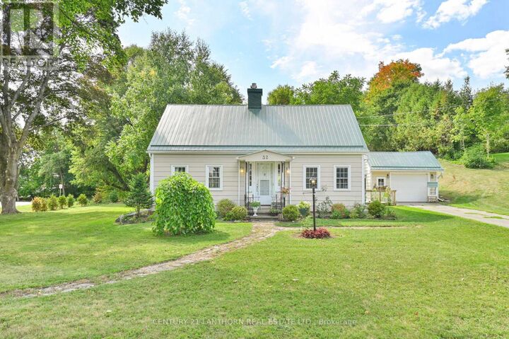 Property Photo:  32 Davidson Street  ON K0K 2K0 