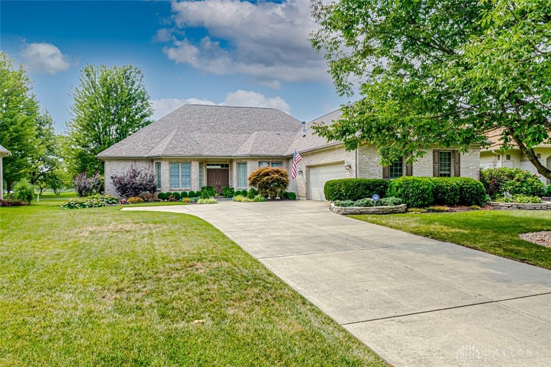 Property Photo:  1267 Club View Drive  OH 45458 