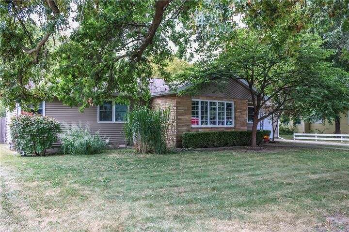 Property Photo:  502 S Parke Street  IL 61953 