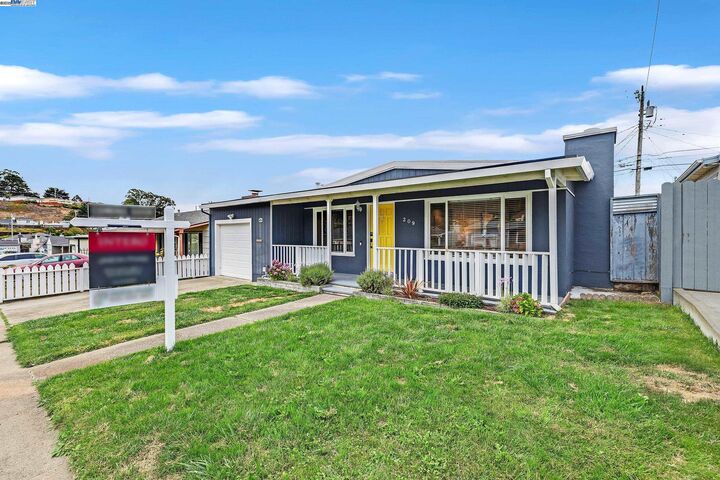Property Photo:  209 Mansfield Dr  CA 94080 