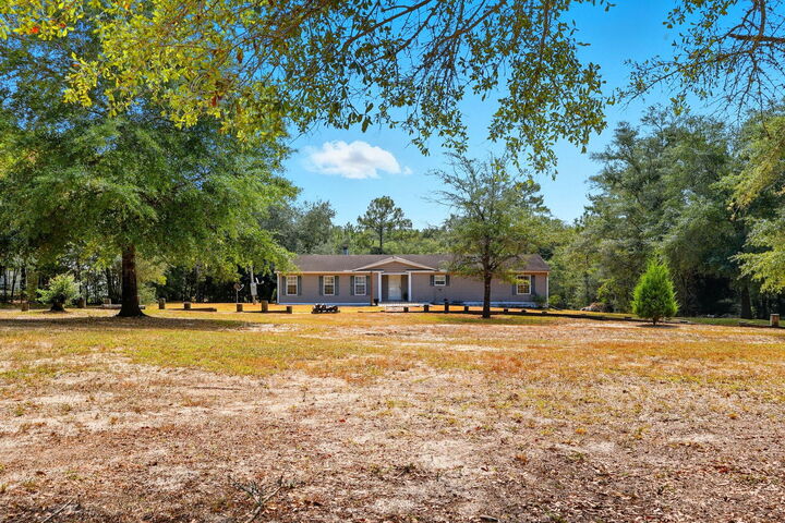 Property Photo:  362 Schubert Circle  FL 32433 
