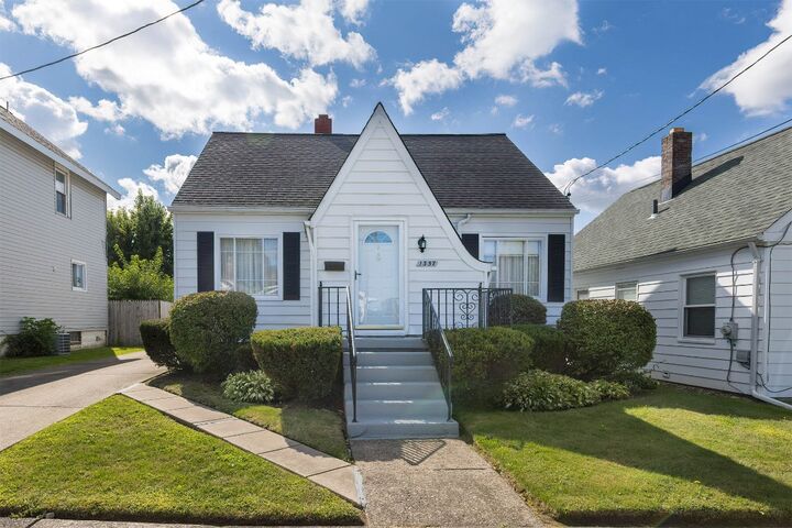 Property Photo:  1357 Patterson Avenue  PA 16508 