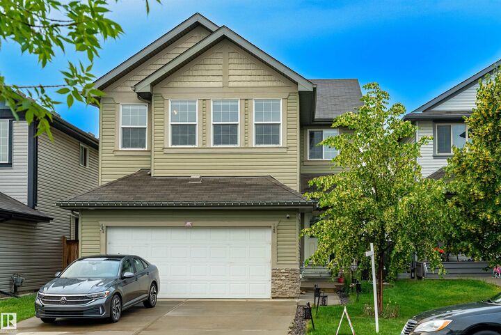 Property Photo:  2922 17A Avenue NW  AB T6T 0R8 