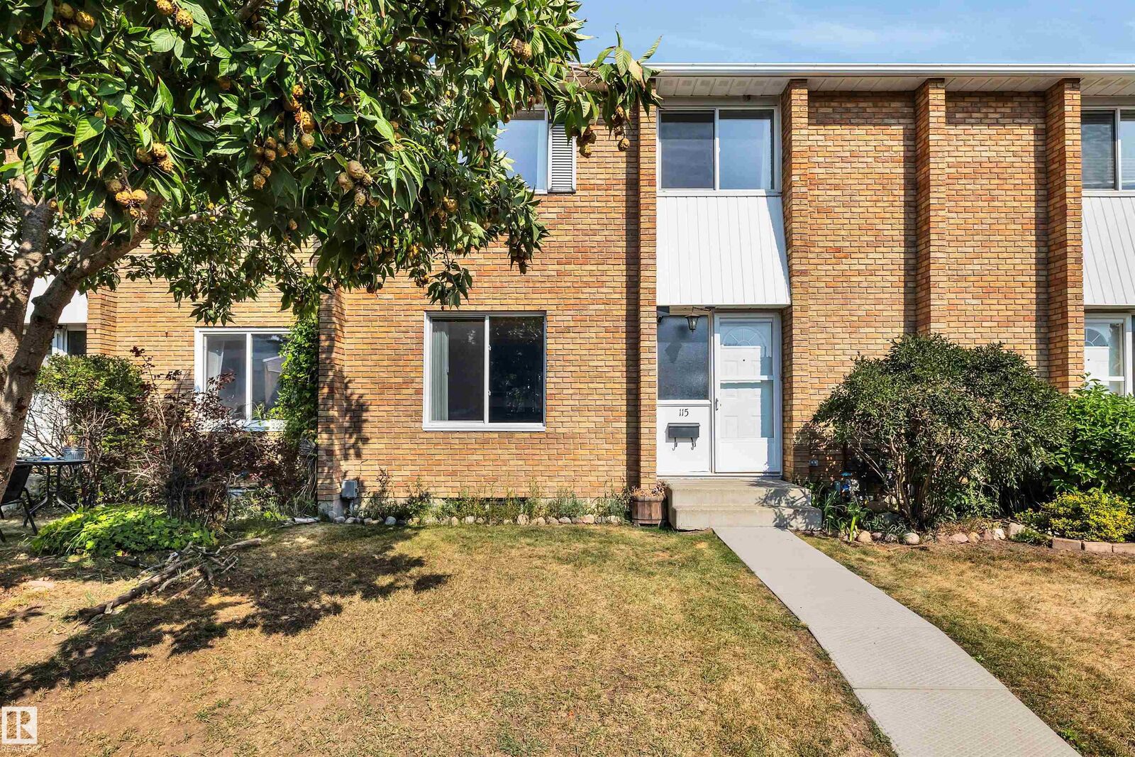 Property Photo:  115 Ridgewood Terrace  AB T8N 0E9 