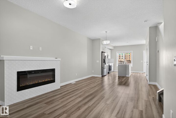 Property Photo: 4883 Alwood Point(E) SW AB T6W 4N1