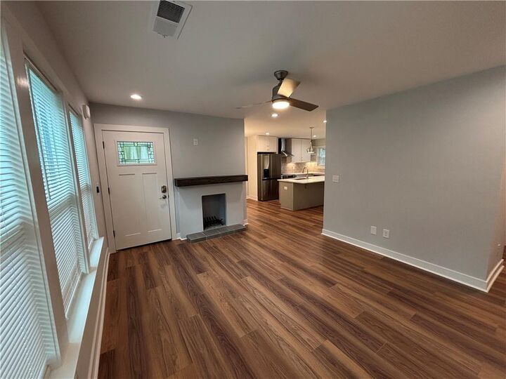 Property Photo: 1389 Lanvale Drive SW GA 30310