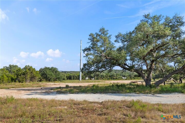 Property Photo:  154 Lone Oak Road  TX 78132 