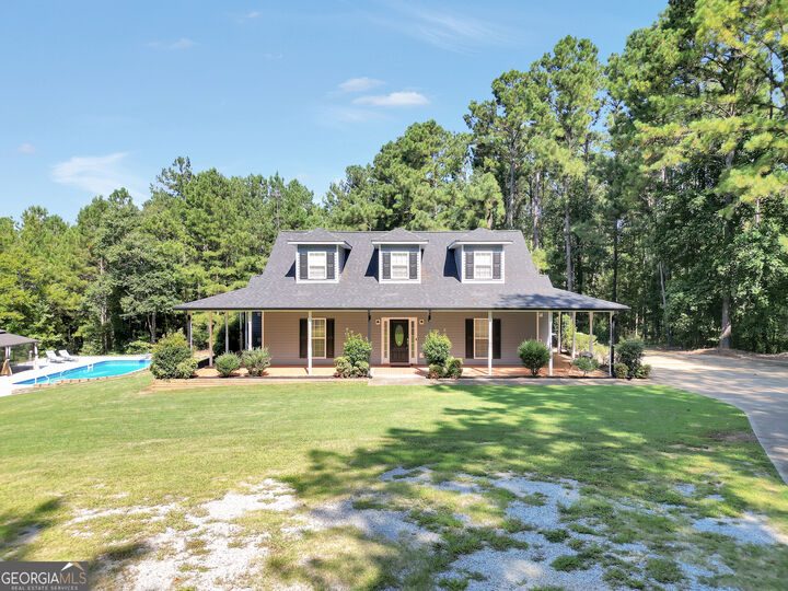 Property Photo:  556 Higgins Road  GA 30248 