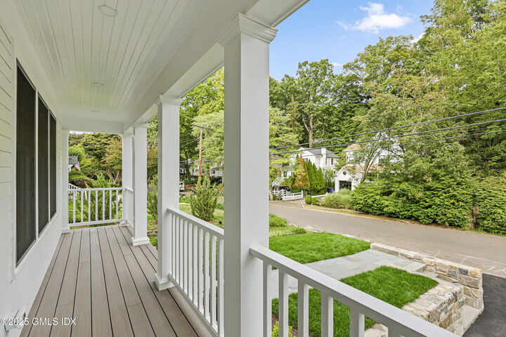 Property Photo:  20 Center Drive  CT 06870 