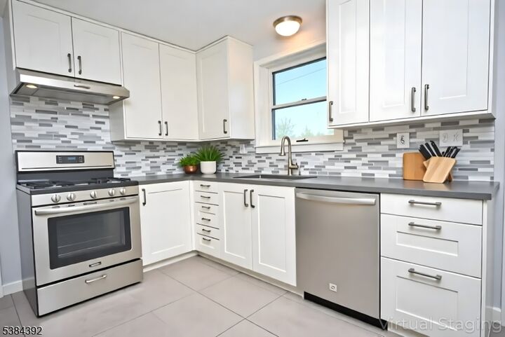 Property Photo:  930 Burlington Ave  NJ 07083 