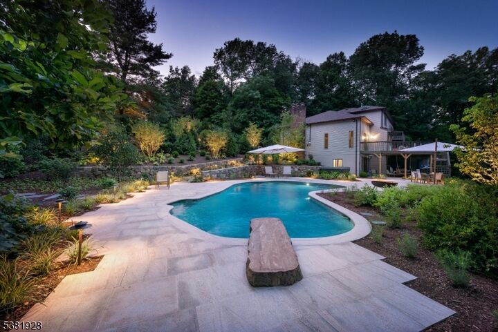 12 Tamarisk Ct  Bernards Twp. NJ 07920 photo