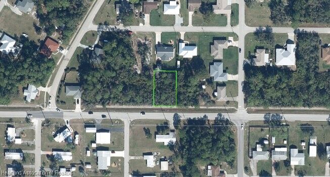 Property Photo: 3300 Thunderbird Road FL 33872