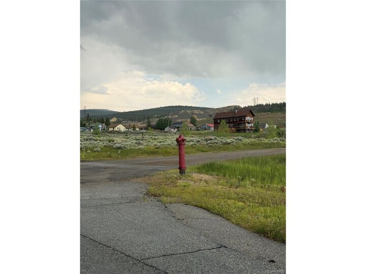 Property Photo:  613 E 8th St  CO 80461 