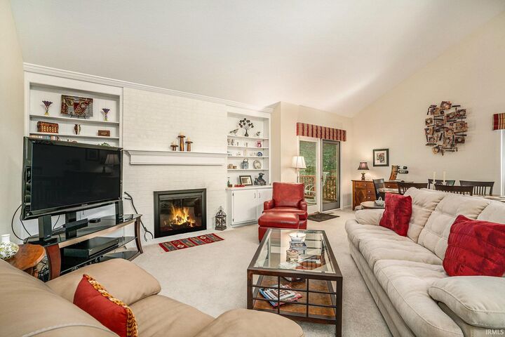 Property Photo: 51810 Villager Parkway IN 46530-7678
