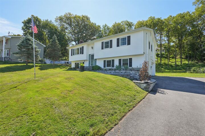 Property Photo: 12 Sturr Lane NY 10921