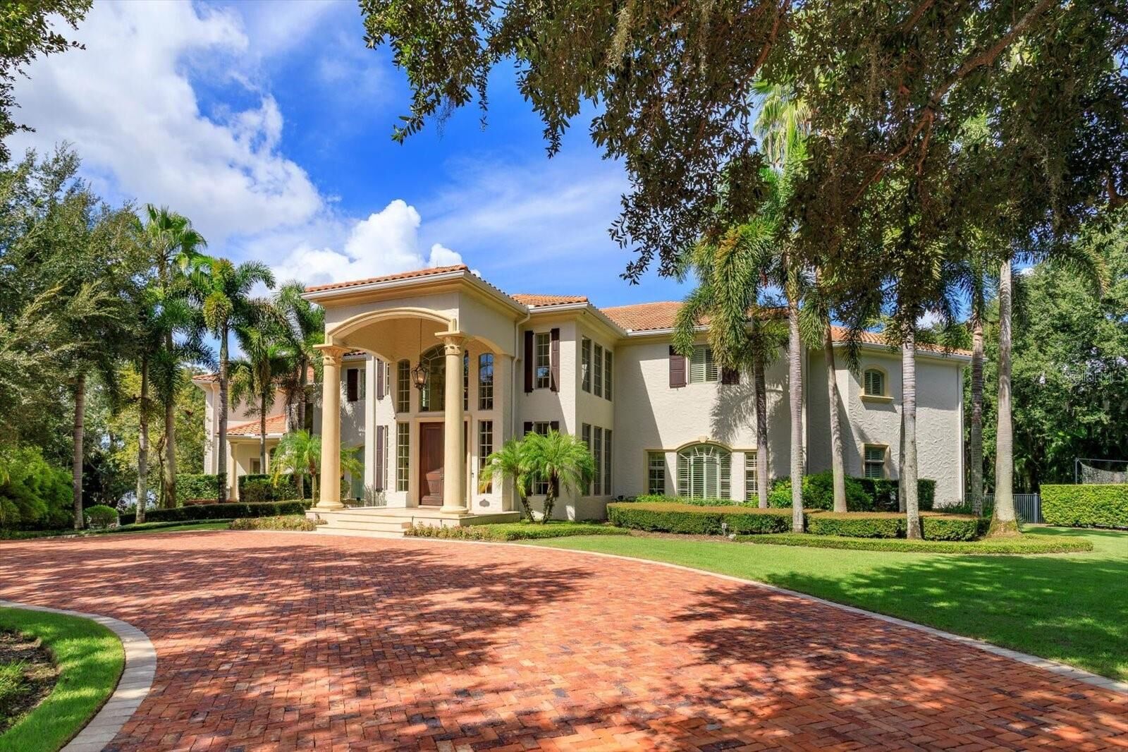 Property Photo: 9935 Lake Louise Drive FL 34786