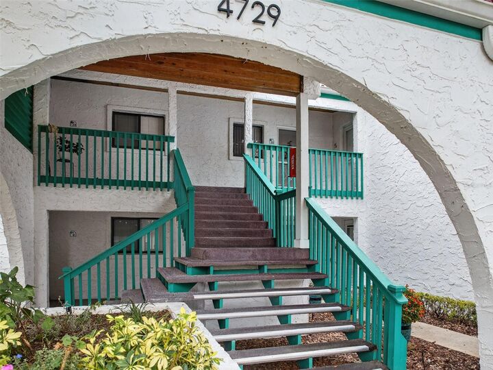 Property Photo: 4729 Casablanca C25 FL 33870