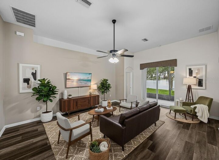 Property Photo: 5624 Aral Drive FL 33805