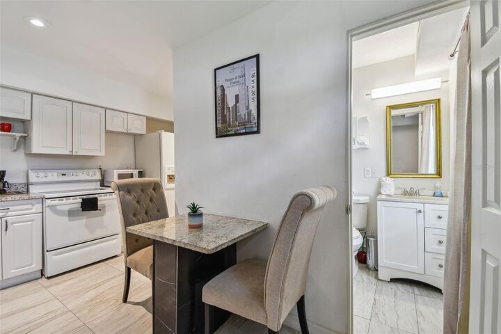 Property Photo: 1377 S Washington Avenue 2 FL 33756