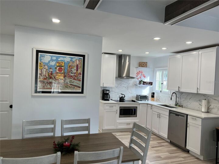 Property Photo: 1644 E Livingston Street FL 32803