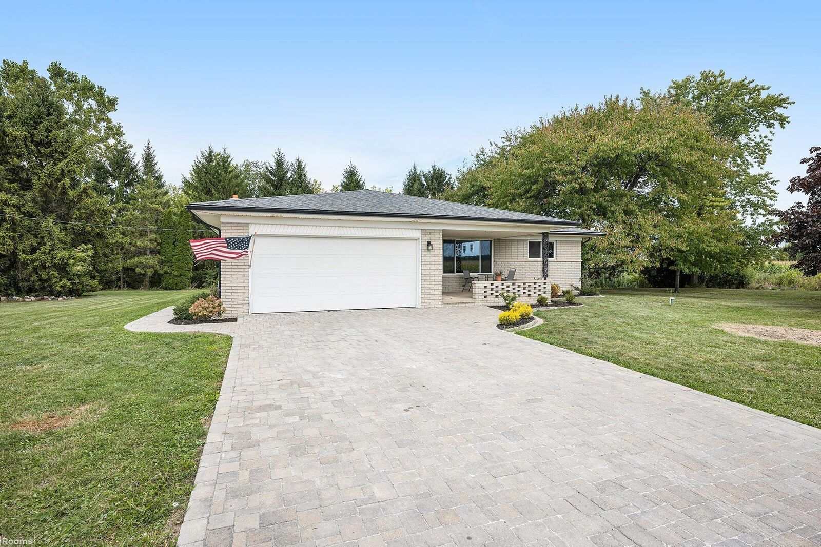 Property Photo:  28585 Pratt Road  MI 48062 