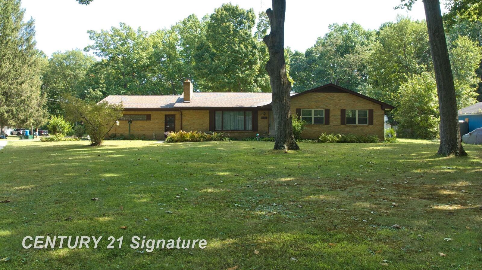 Property Photo: 5284 Chickasaw Trail MI 48433